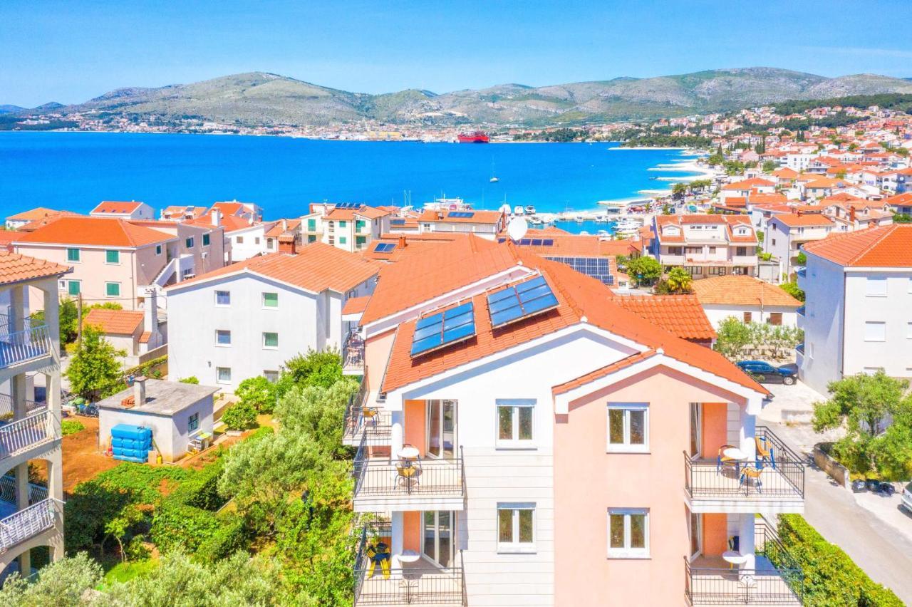 Villa Mihaela Trogir Eksteriør bilde