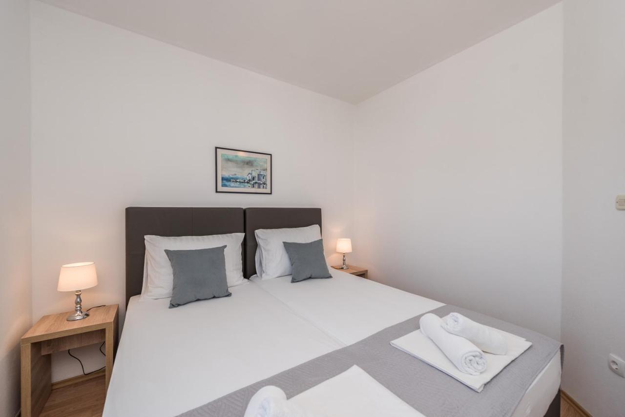 Villa Mihaela Trogir Eksteriør bilde