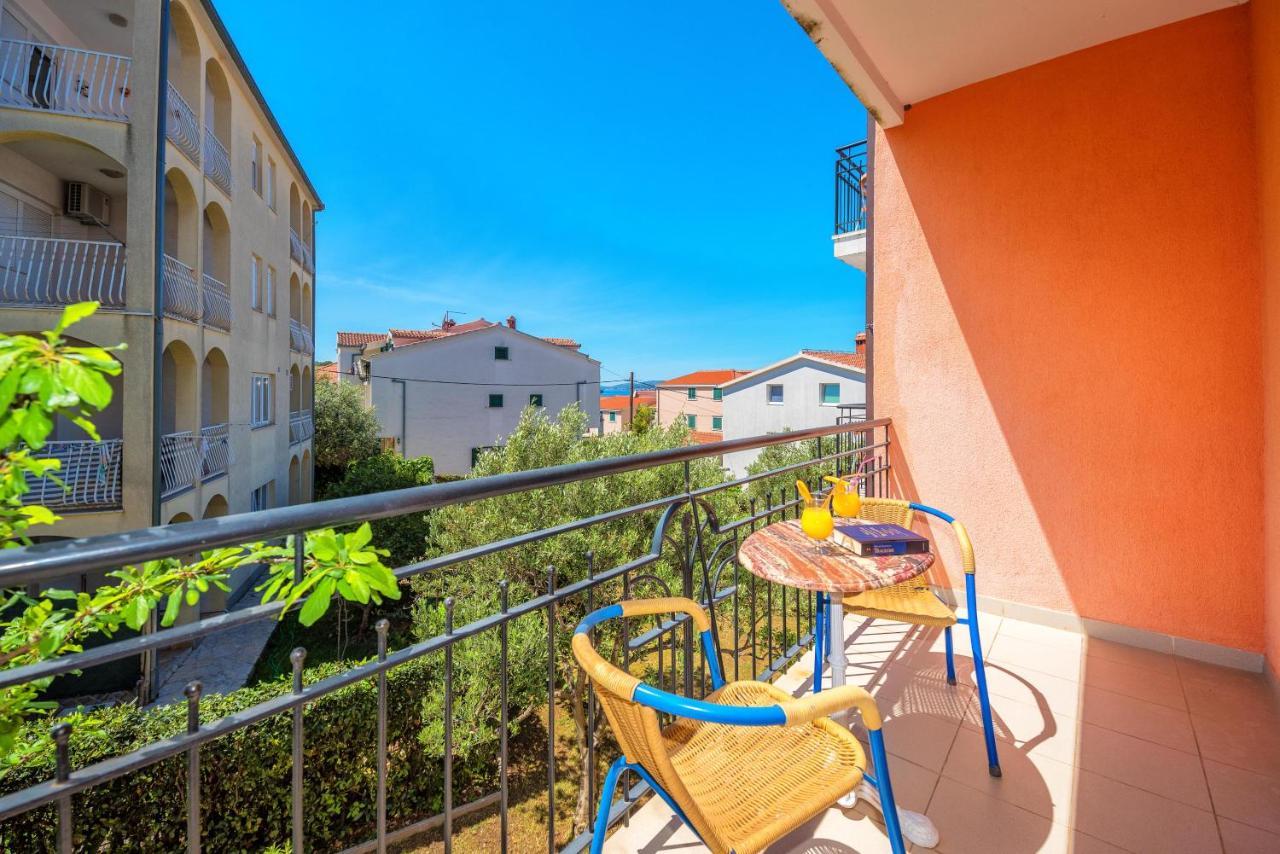 Villa Mihaela Trogir Eksteriør bilde