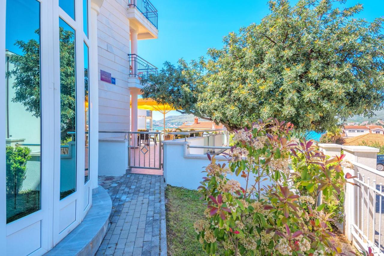 Villa Mihaela Trogir Eksteriør bilde