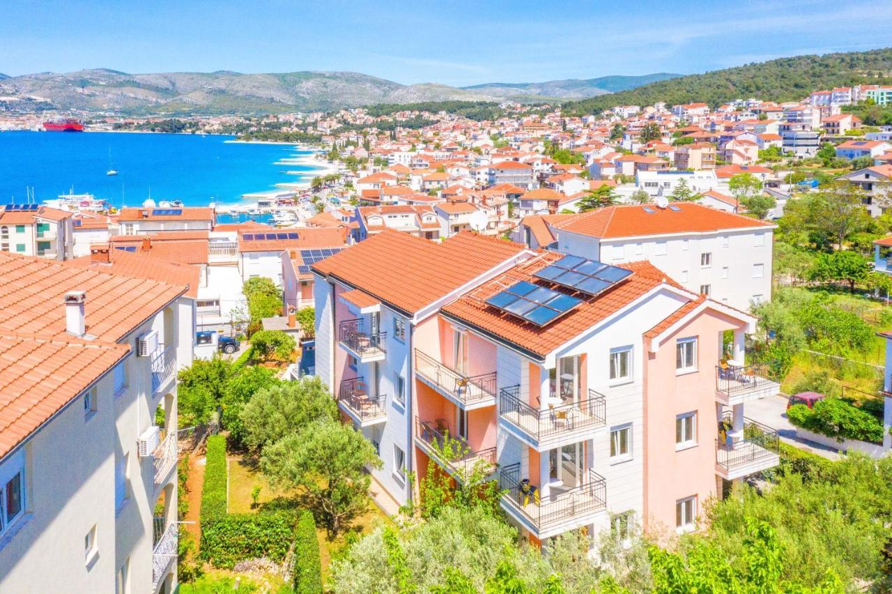 Villa Mihaela Trogir Eksteriør bilde