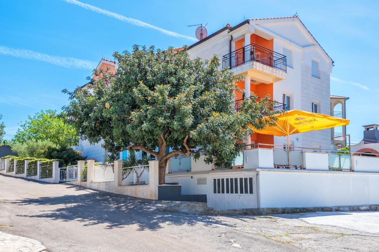 Villa Mihaela Trogir Eksteriør bilde