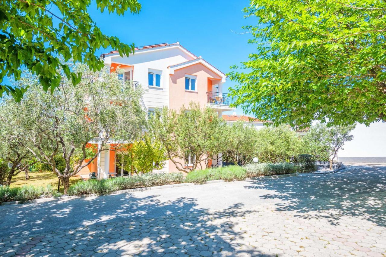 Villa Mihaela Trogir Eksteriør bilde